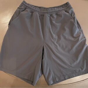 Lululemon Men's Athletic Pacebreaker Shorts with liner
